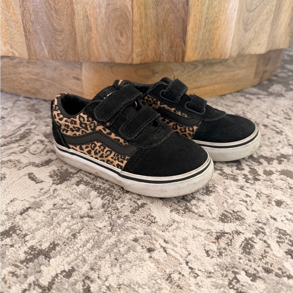 Stylish vans Kids Shoes with Leopard Print